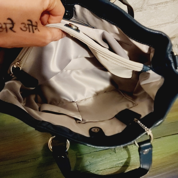 Coach Dark Teal Leather Tote - Picture 6 of 10